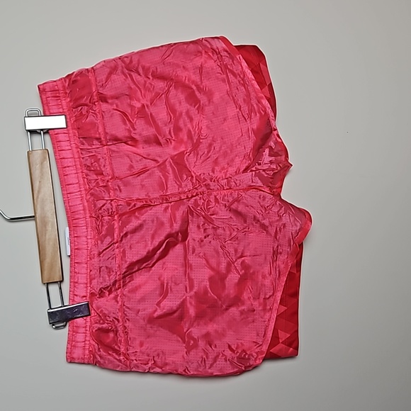 NIKE shorts - Picture 6 of 6